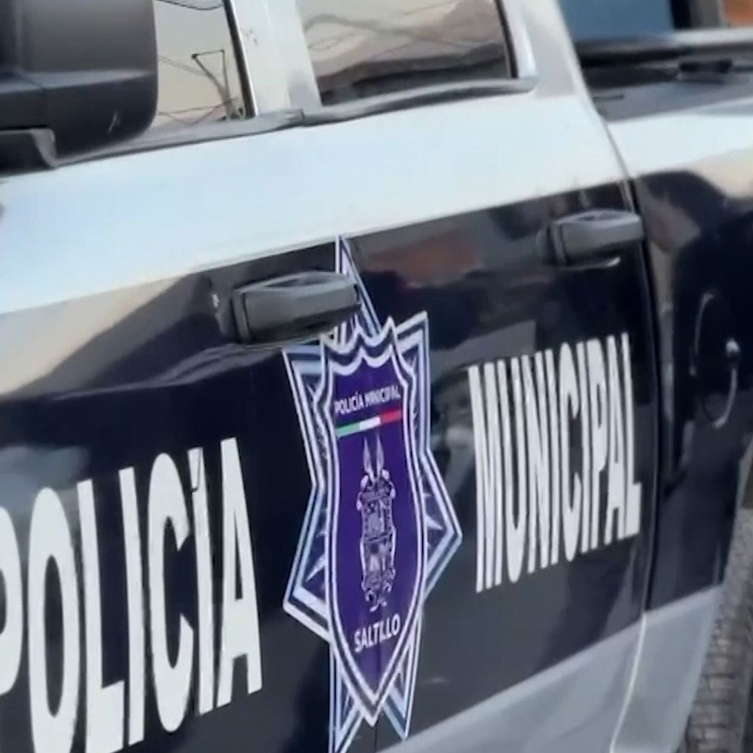 Perro es Arrastrado por Camioneta de Lujo en Saltillo